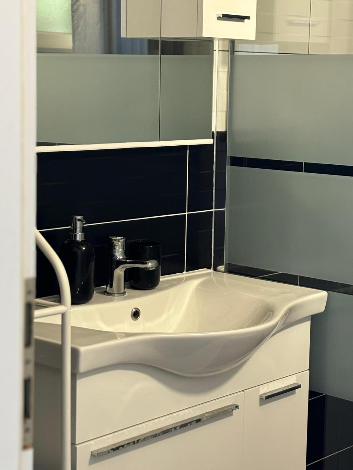 Apartmani Bosnjak ستاريغغاد باكلينتسا الغرفة الصورة